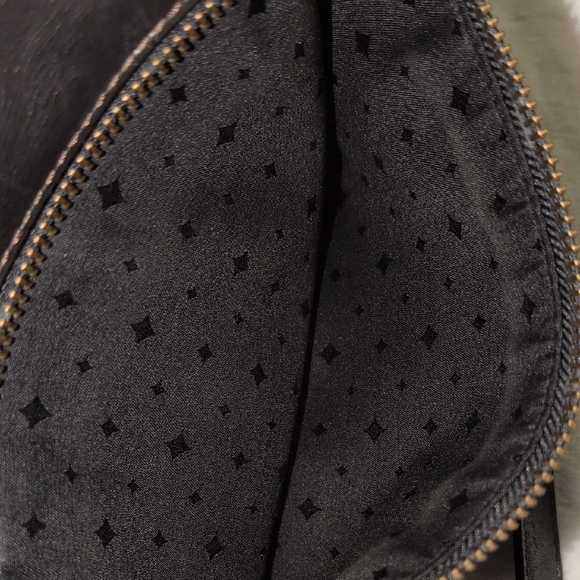 Fossil Leather Crossbody Bag With Handle - Picture 9 of 12